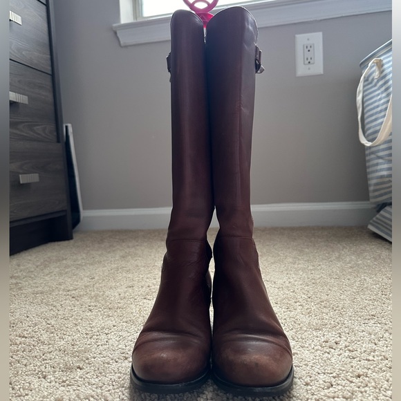 Blondo Brown Heeled Boots - Picture 2 of 12